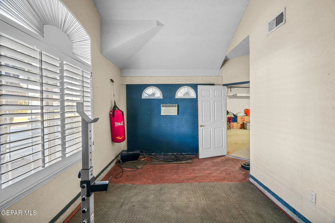 Photo of 2013 SHADOW RIDGE Drive