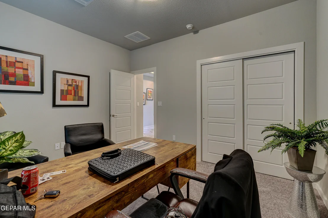 Photo of 904 Stoke Street
