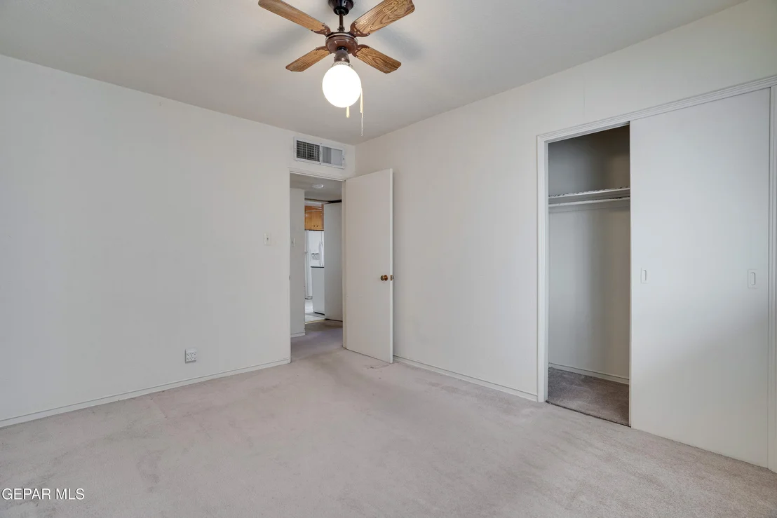 Photo of 4701 Leeds Avenue