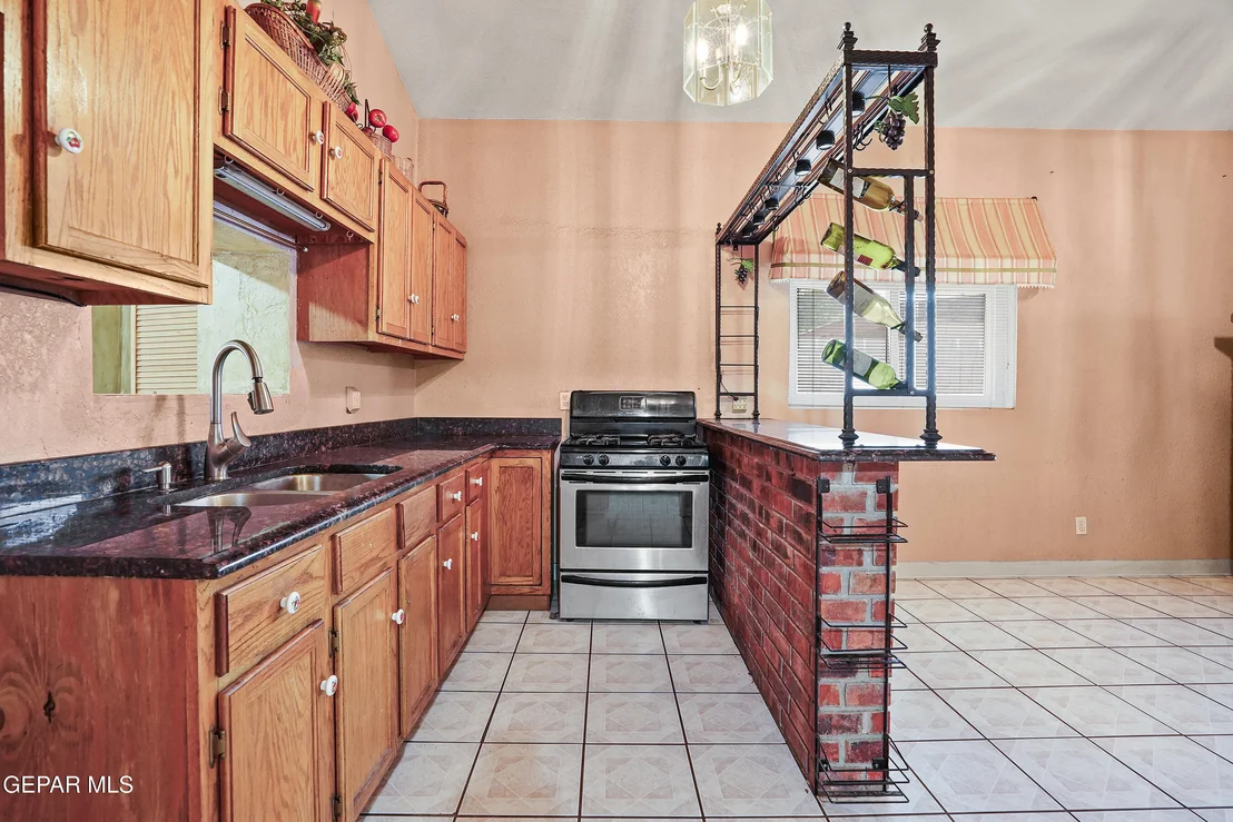 Photo of 306 A Street SW