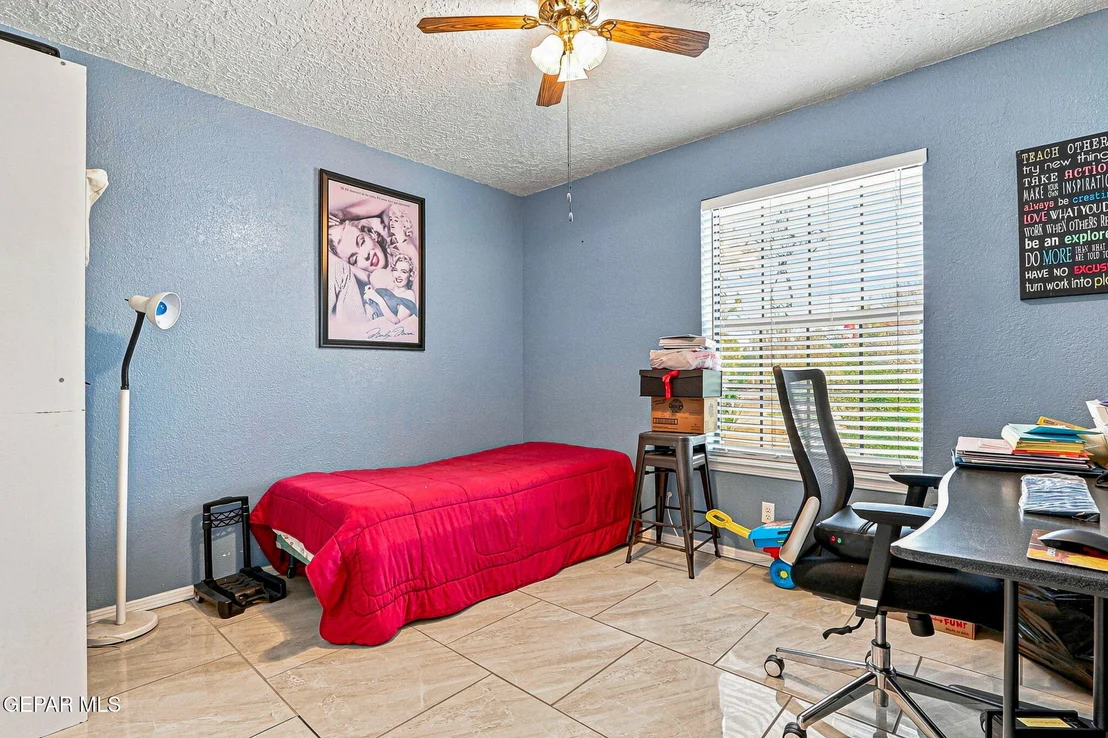 Photo of 125 LA NELL Drive