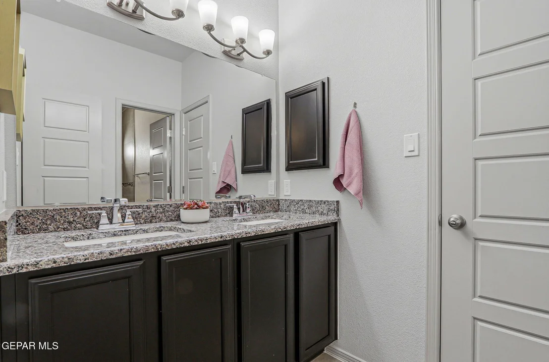 Photo of 14425 JOHNNY MATA Drive