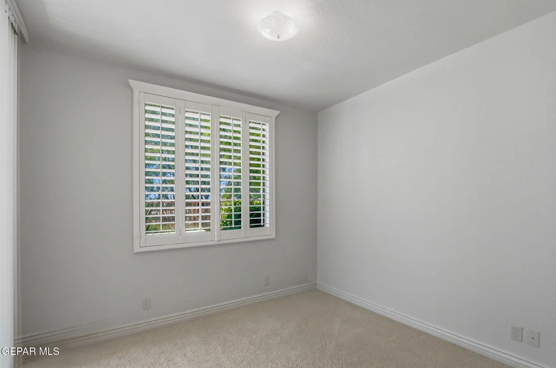 Photo of 1057 LOS JARDINES Circle
