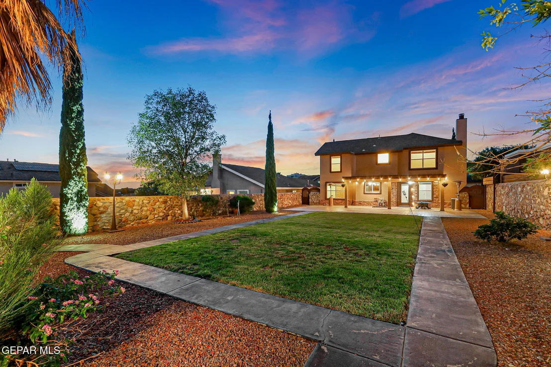 Photo of 6628 Parque del Sol Drive