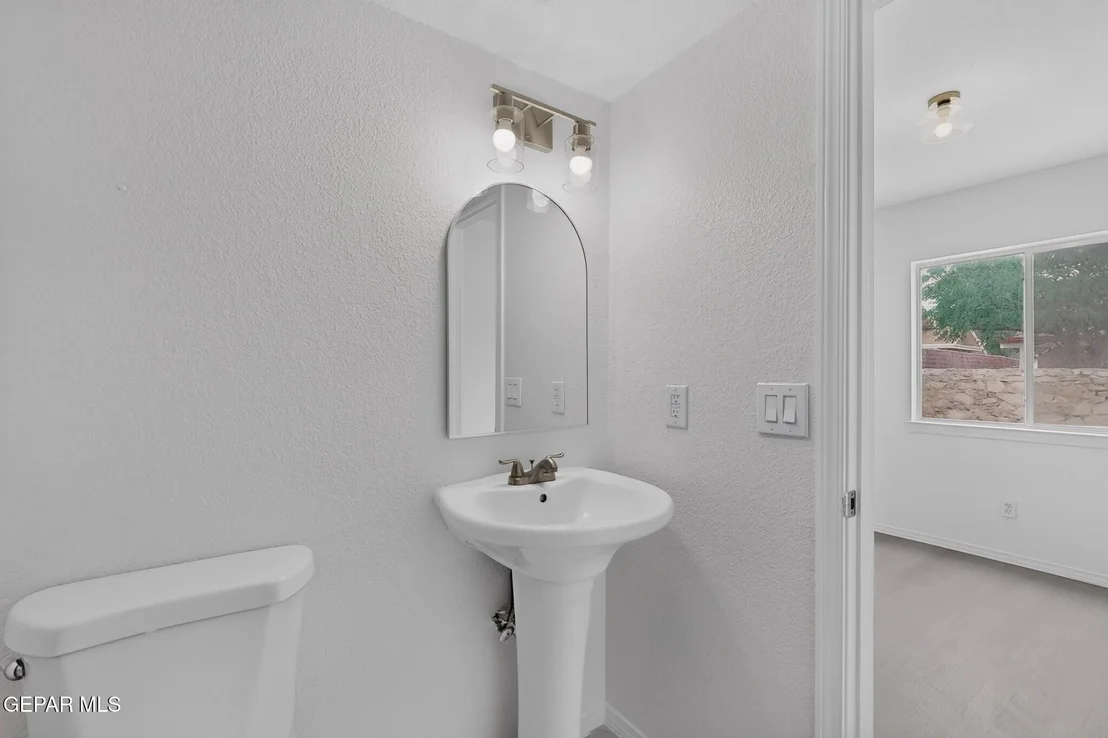 Photo of 12036 KINGS CREST Drive