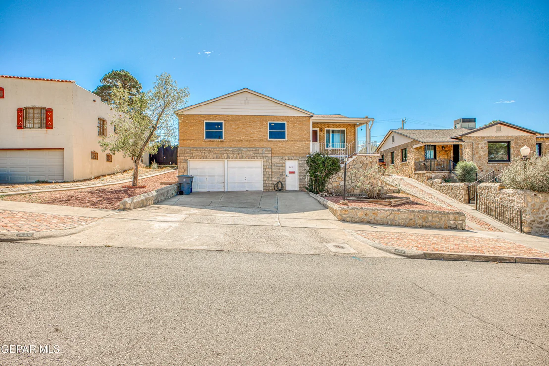 Photo of 820 Galloway Drive