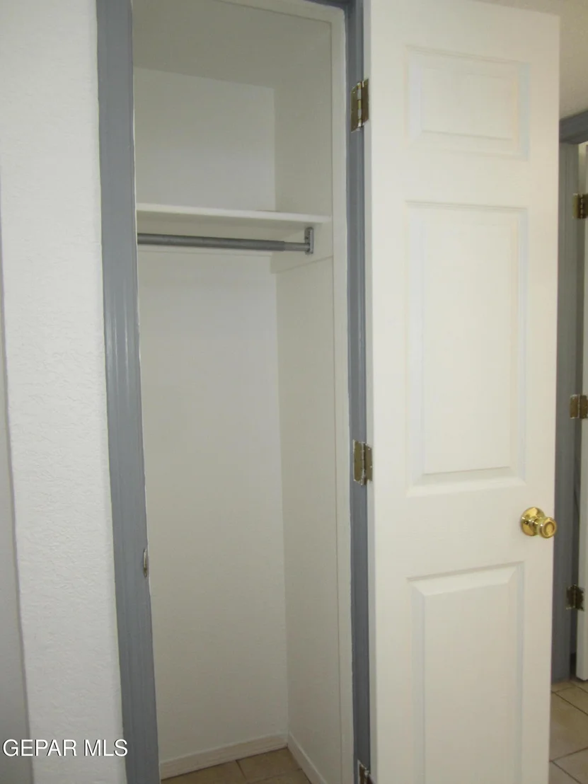 Photo of 7123 Oval Rock Drive
