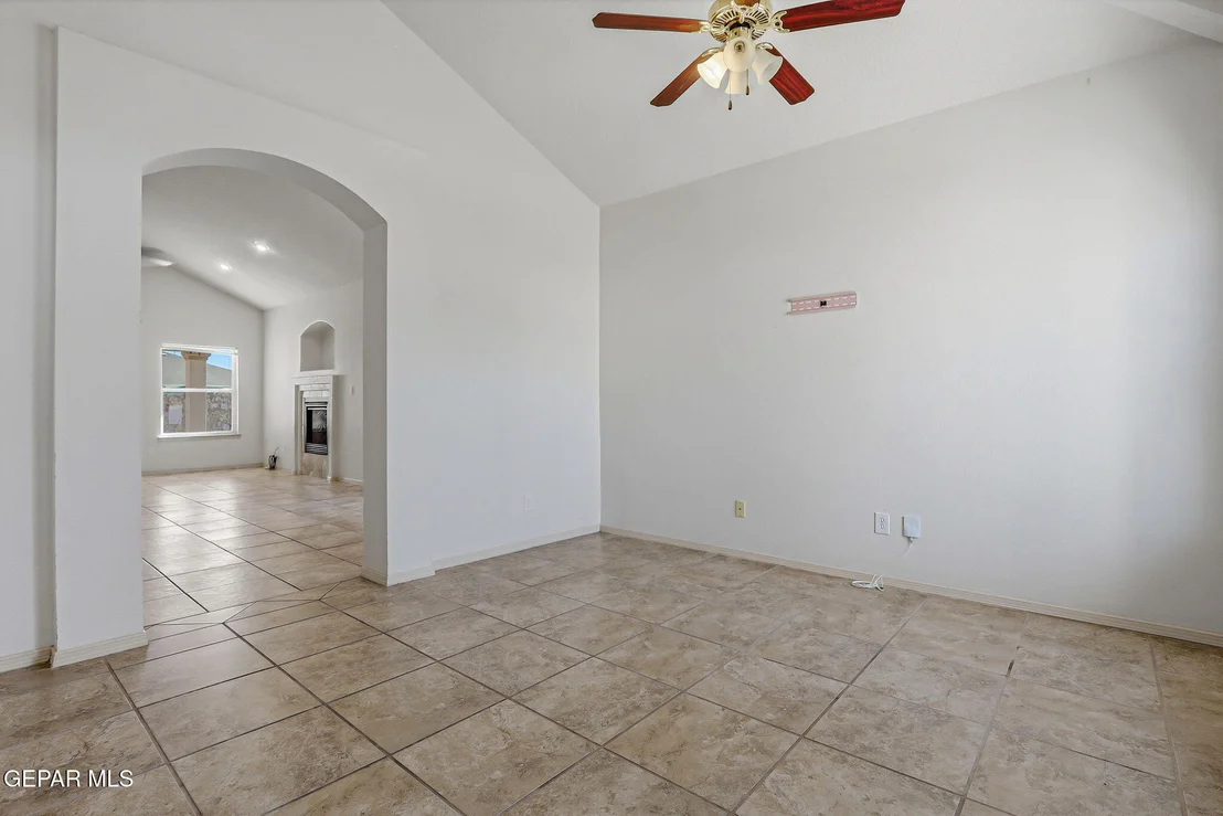 Photo of 10794 AARON Street