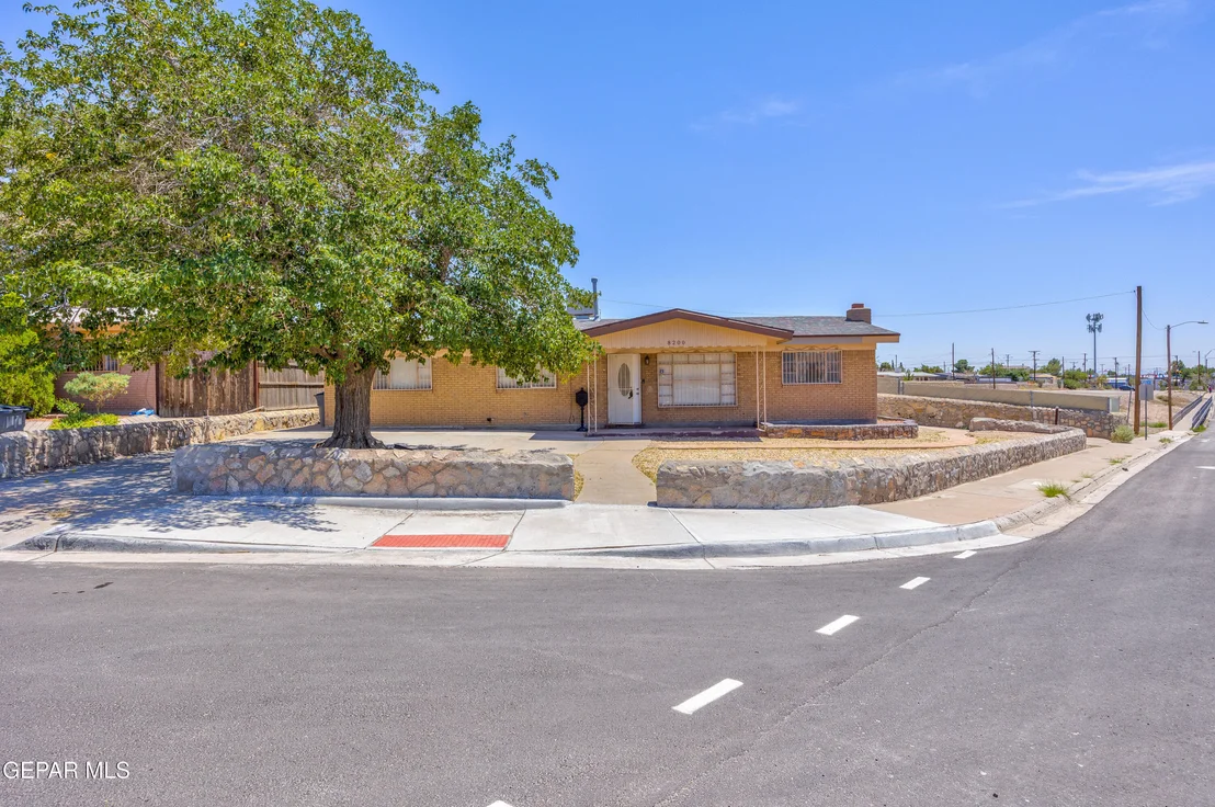 Photo of 8200 SANDLAND Drive