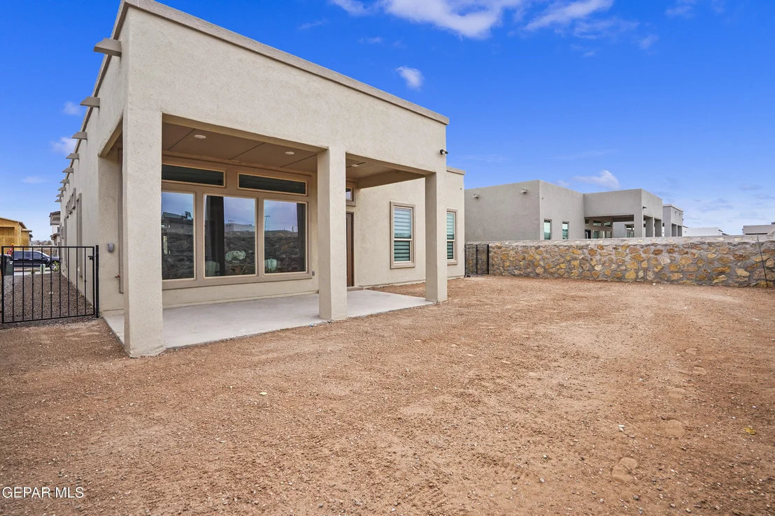 Photo of 15004 Composition Avenue