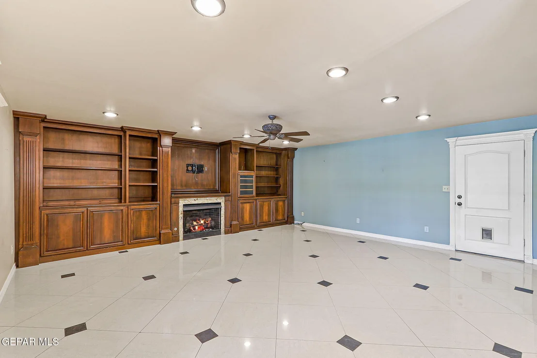 Photo of 3934 Emory rd Road