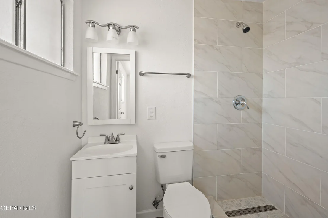 Photo of 10452 OMEGA Circle