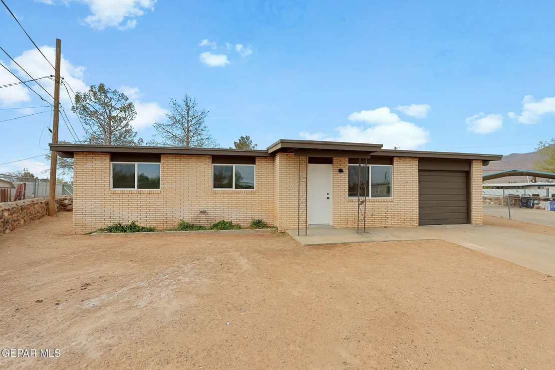 Photo of 10447 Hodges Circle