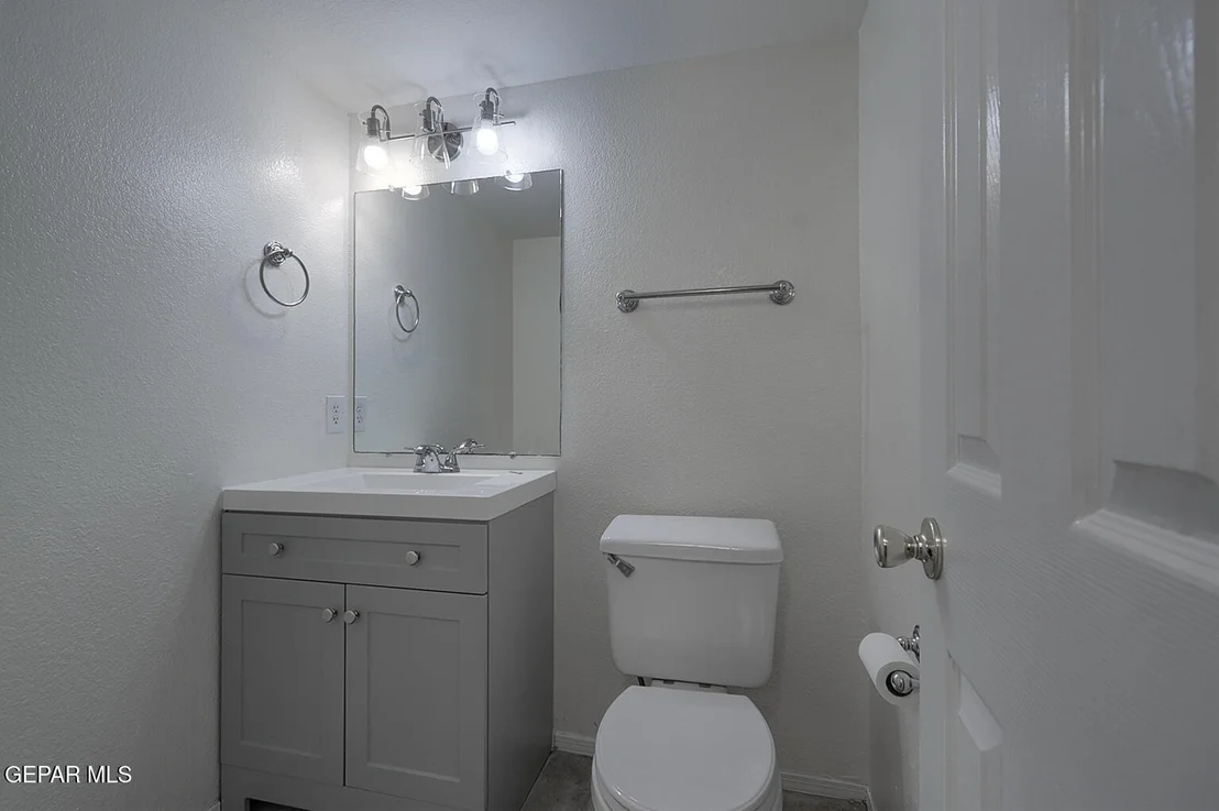 Photo of 3321 CHICKASAW Drive