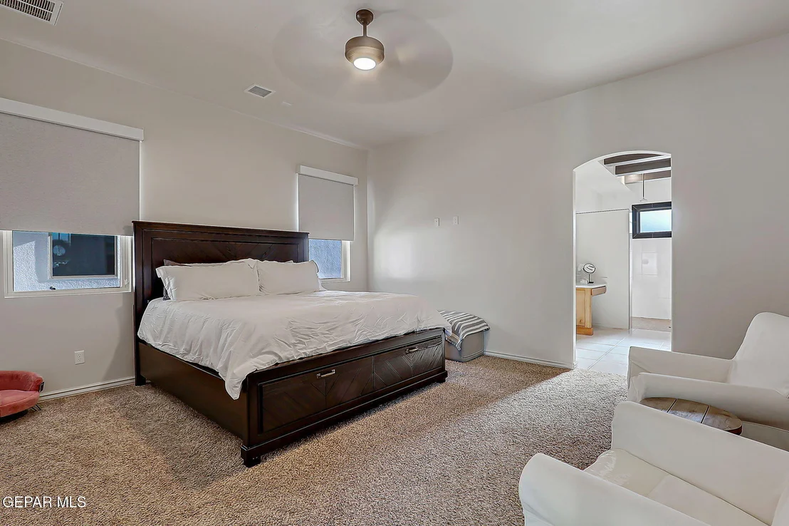 Photo of 12233 BIDDLESTON Drive