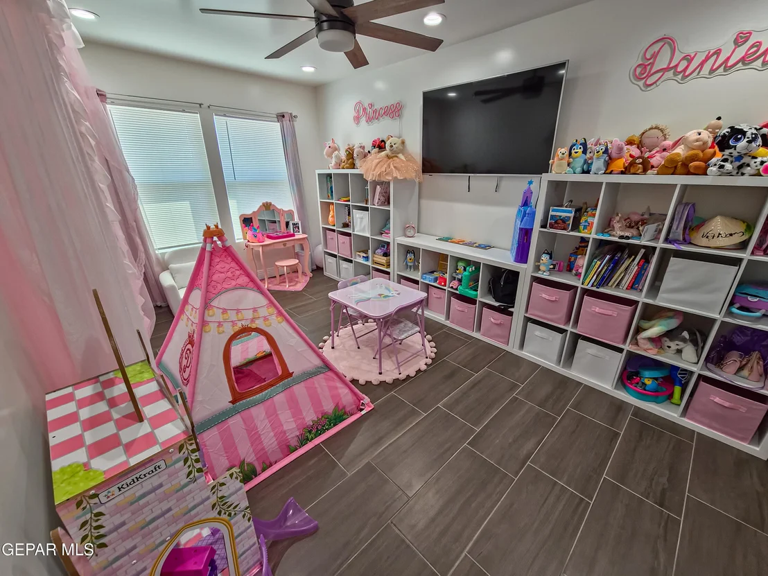 Photo of 7321 CUBA Drive