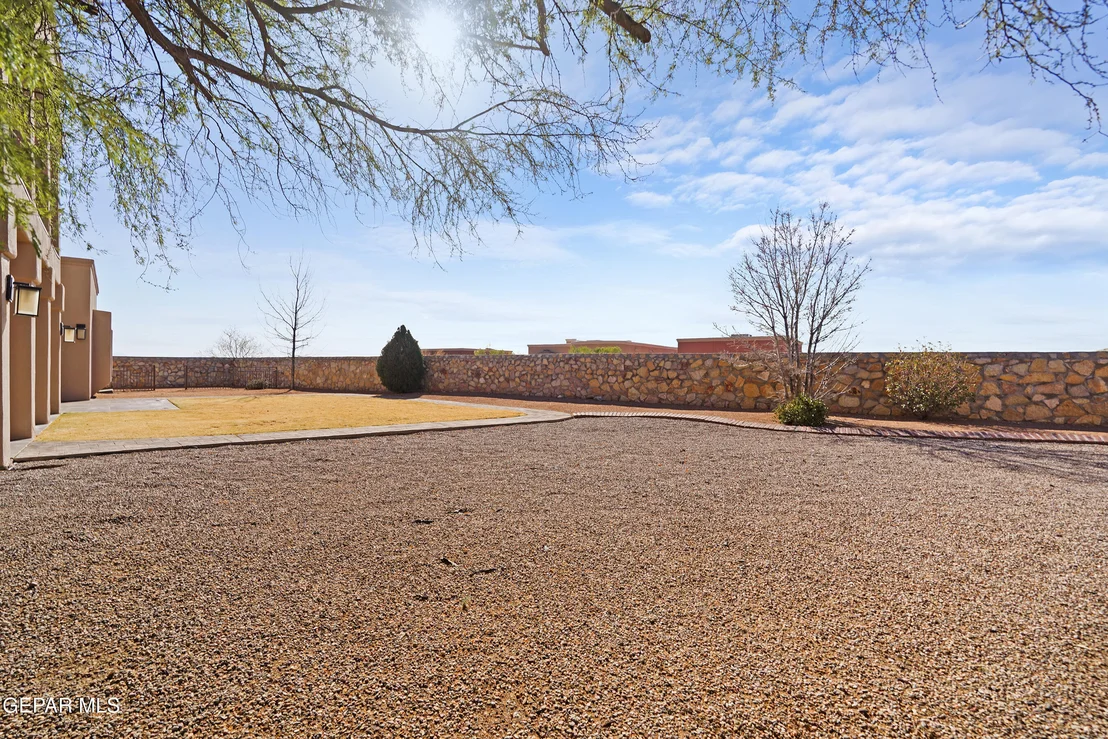 Photo of 6241 FRANKLIN RIDGE Drive