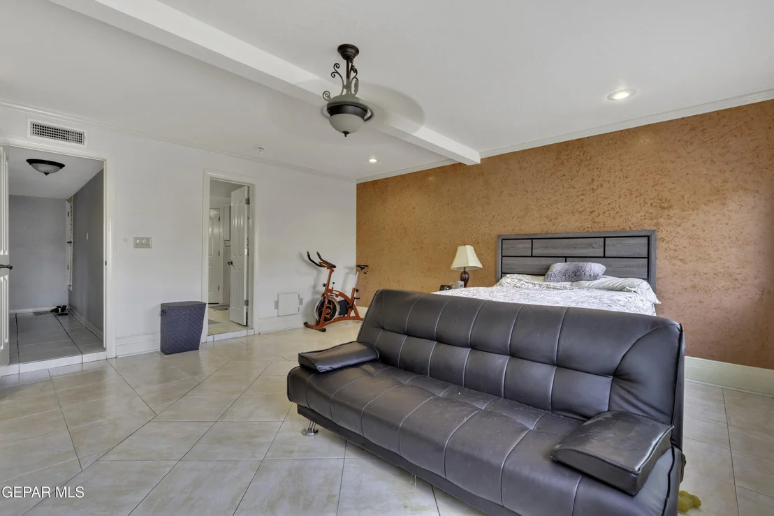Photo of 512 Mogollon Circle