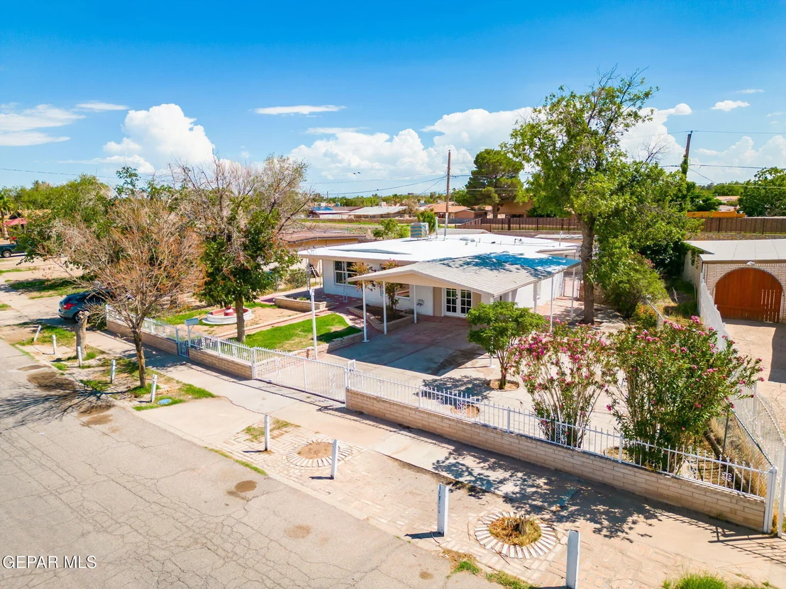 Photo of 244 Link Drive