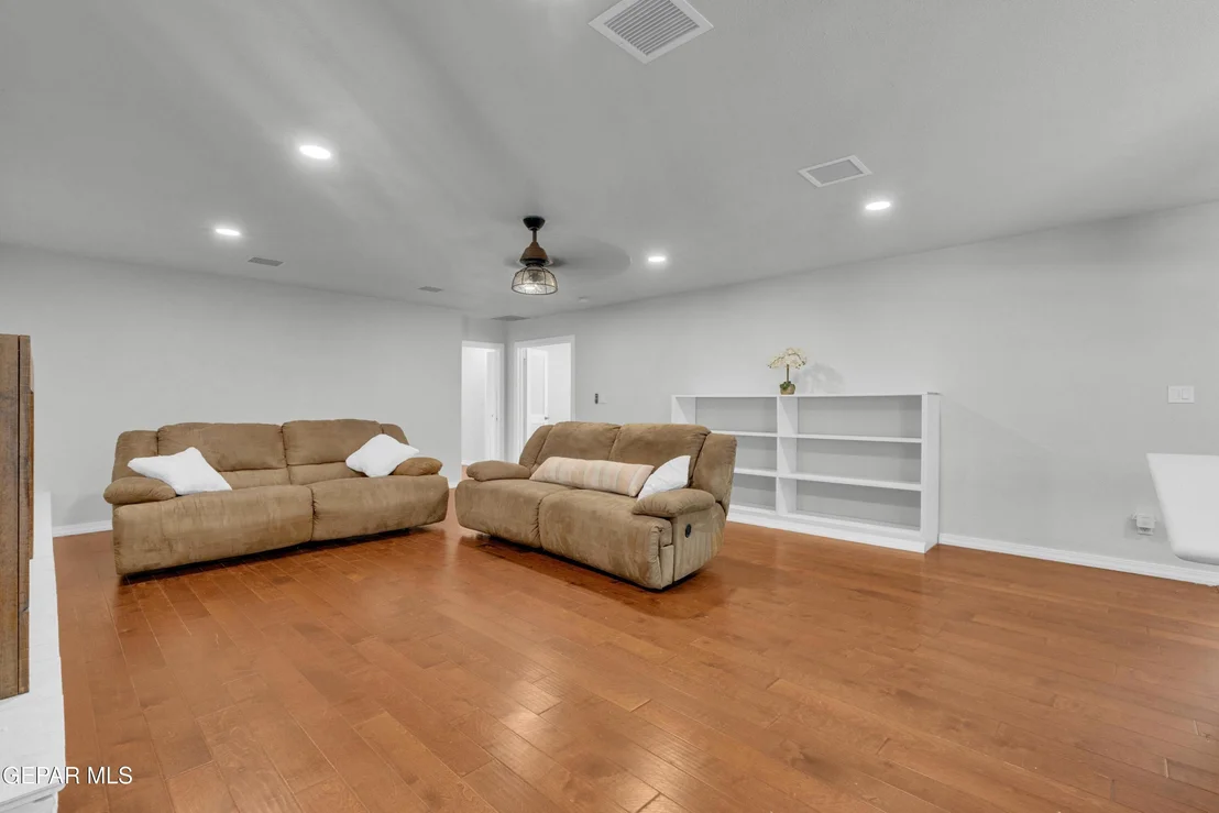 Photo of 5712 Pebble Beach Drive
