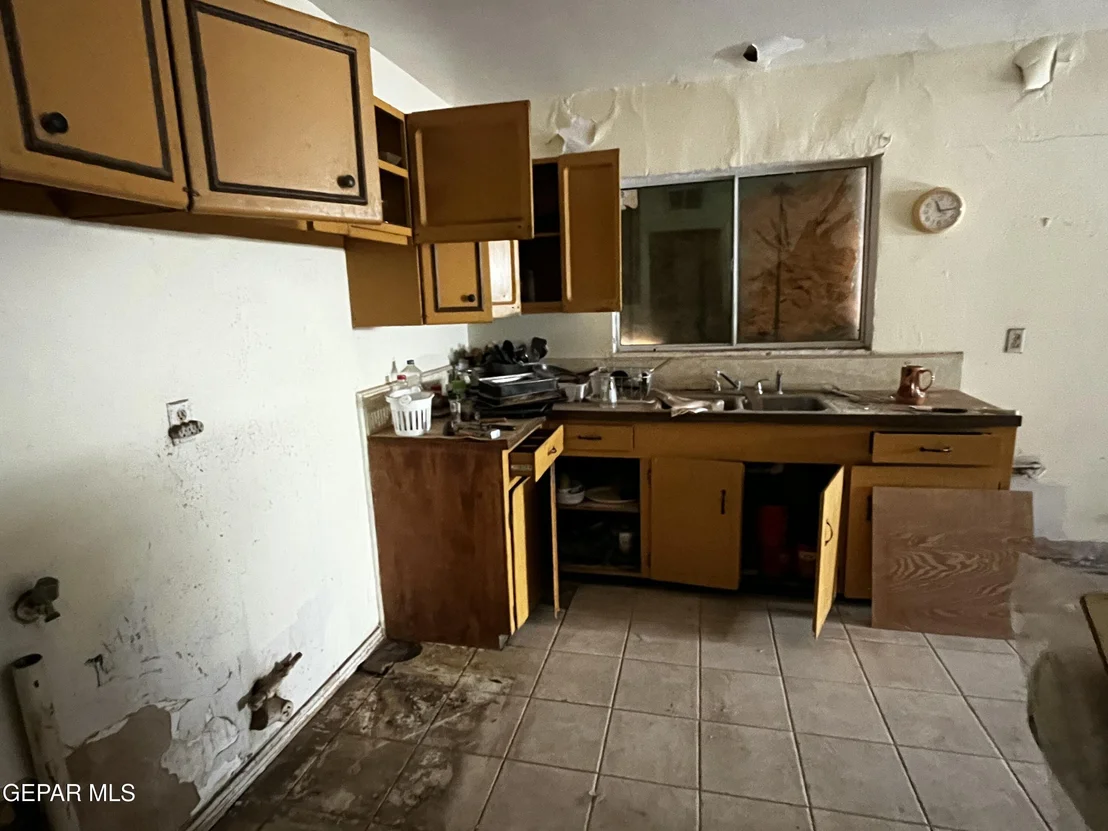 Photo of 4733 Guadalupe Drive