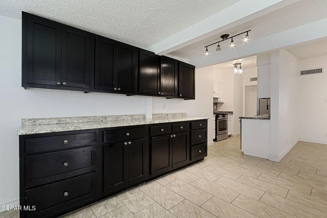 Photo of 4540 Swan Drive Drive