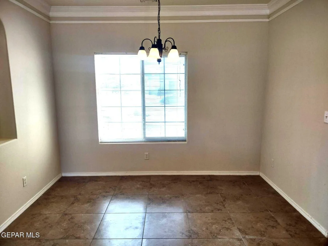 Photo of 633 Bariloche Drive