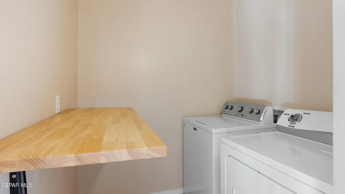 Photo of 5975 REDSTONE RIM Drive