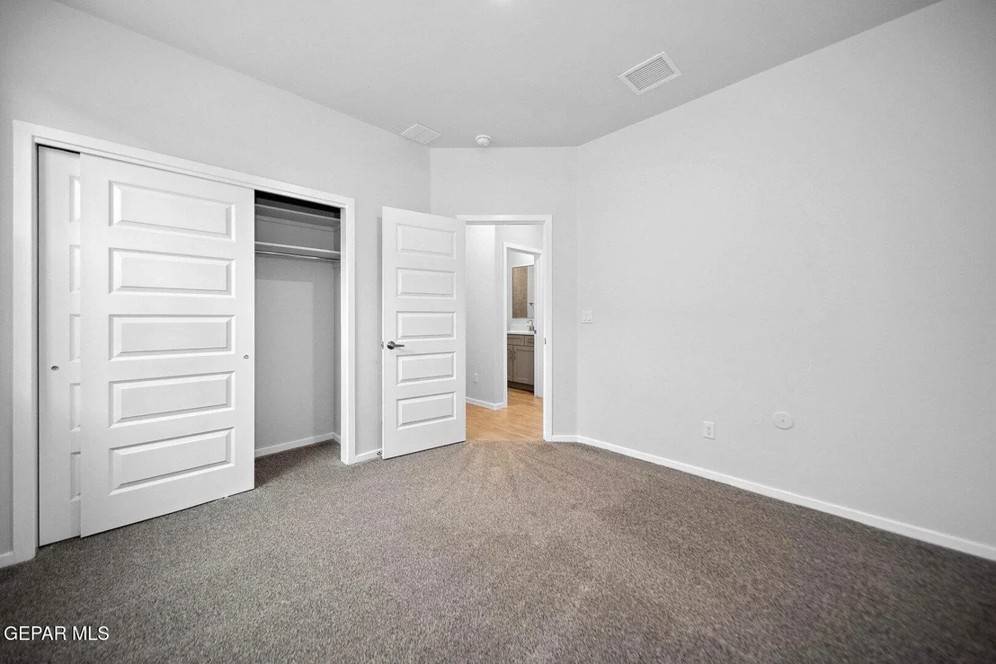Photo of 14009 Thunder Sky Avenue