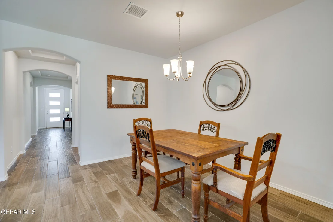 Photo of 7328 Glacier Drive