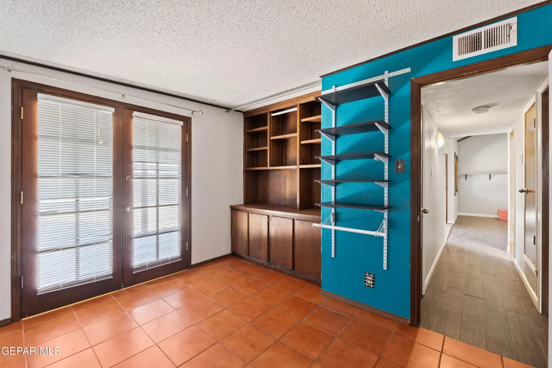 Photo of 903 AGUA CALIENTE Drive