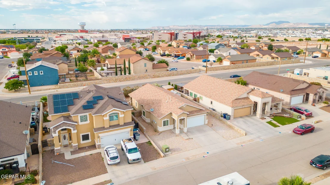 Photo of 14353 N CAVE Drive