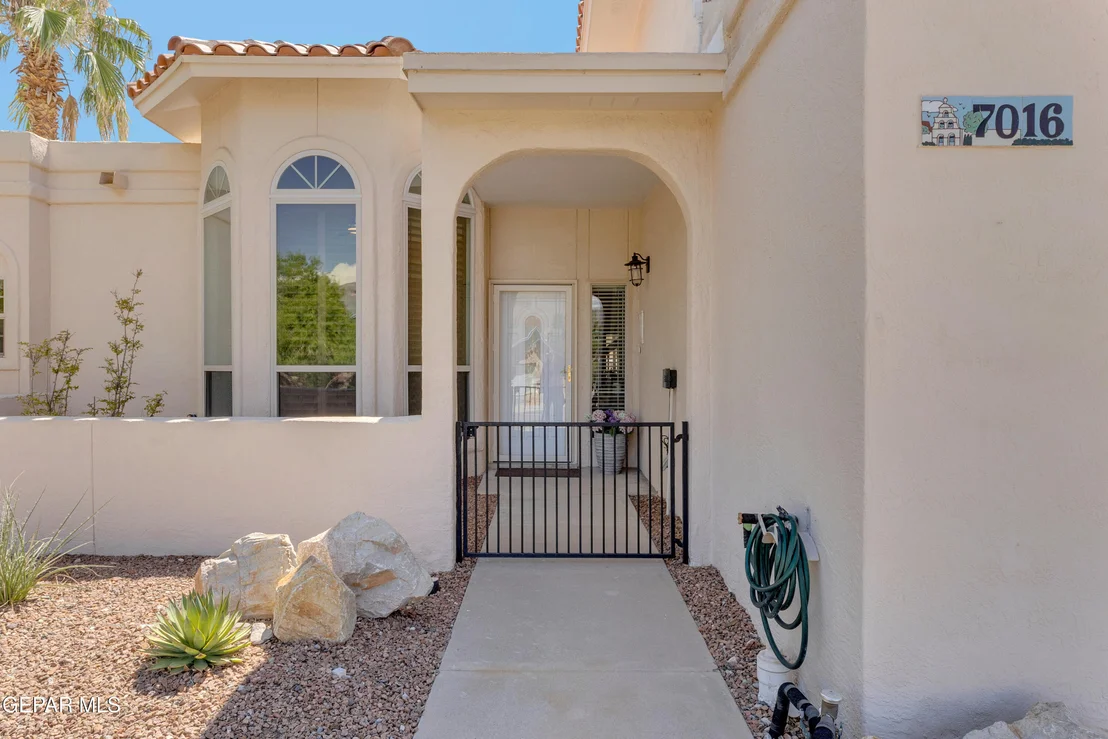 Photo of 7016 TOLUCA Drive
