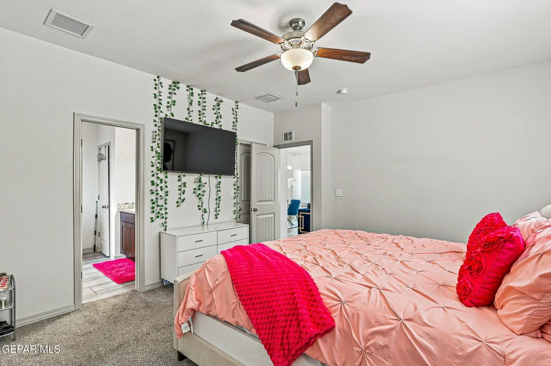 Photo of 217 STAFFS Way