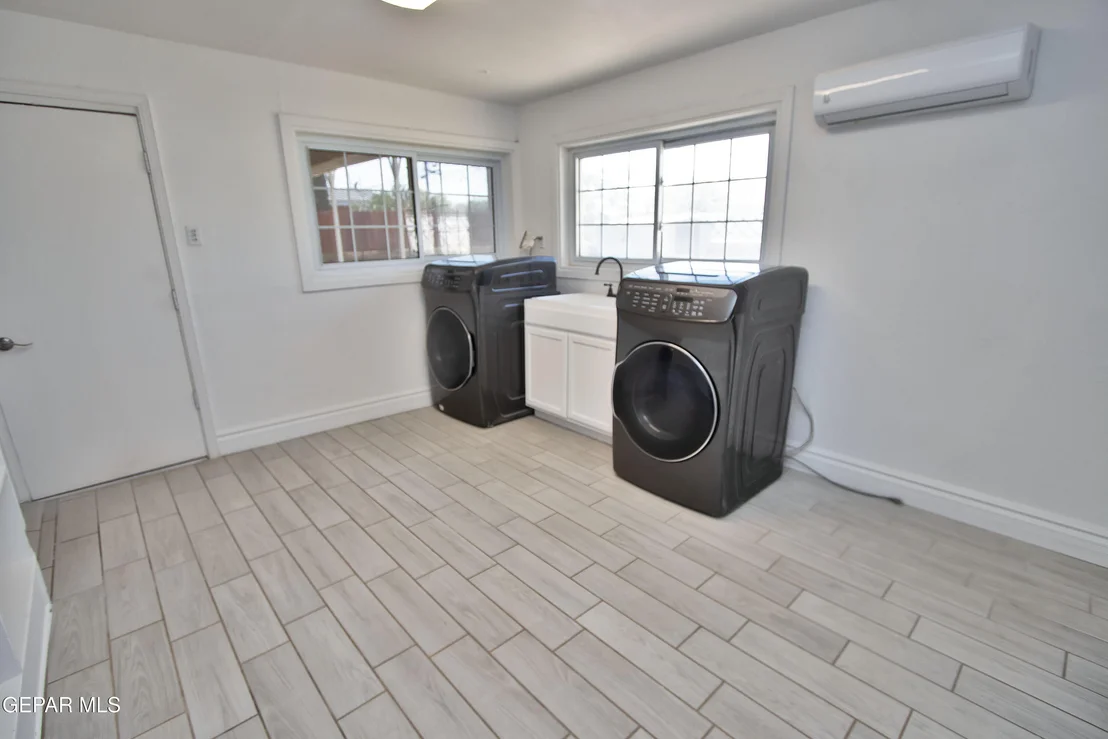 Photo of 8415 Mount Ranier Drive
