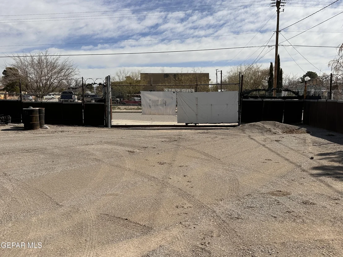 Photo of 14950 Mule Deer Drive