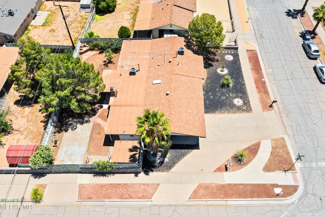 Photo of 9501 MCINTOSH Drive