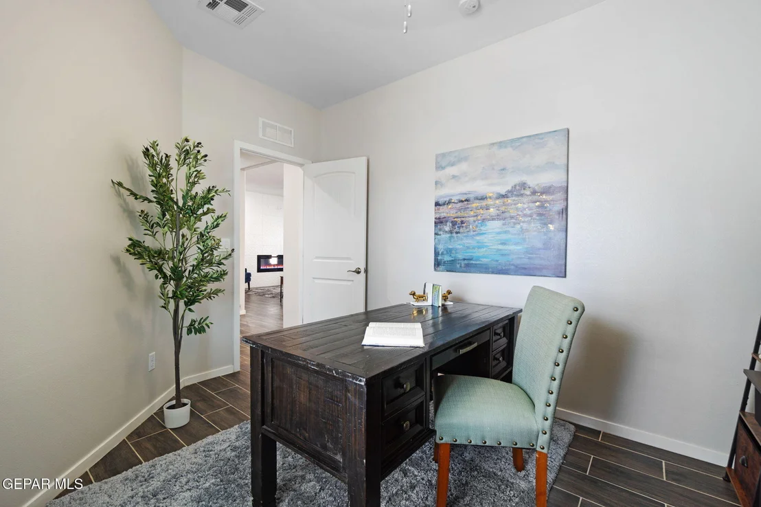 Photo of 804 BLINGWOOD