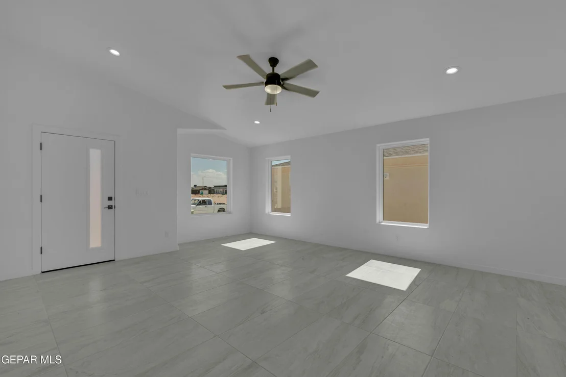 Photo of 15137 Expectation Avenue