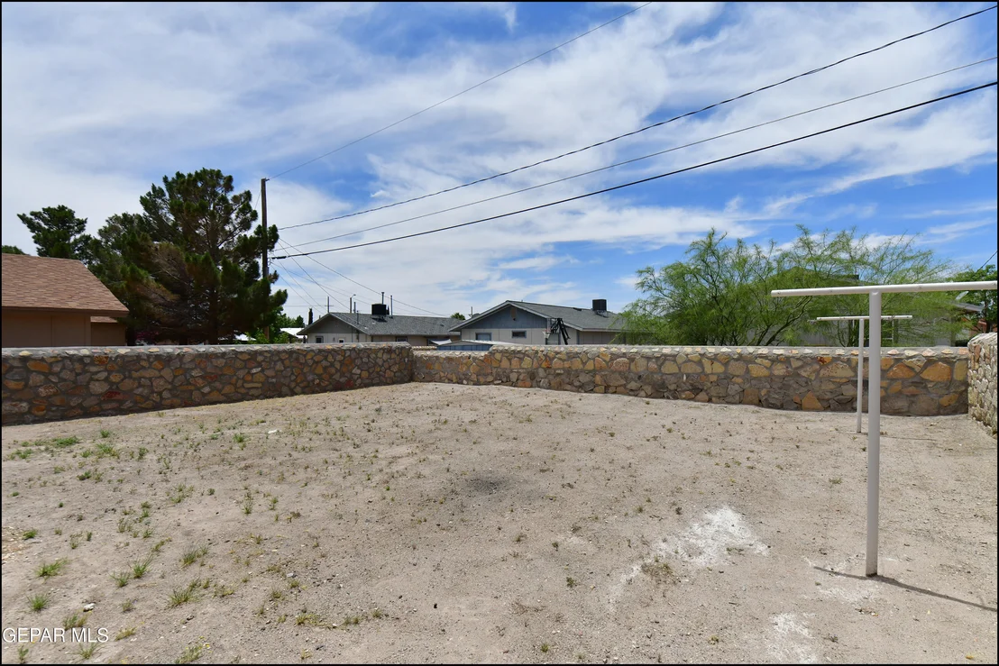 Photo of 315 SUNSET HILLS Drive
