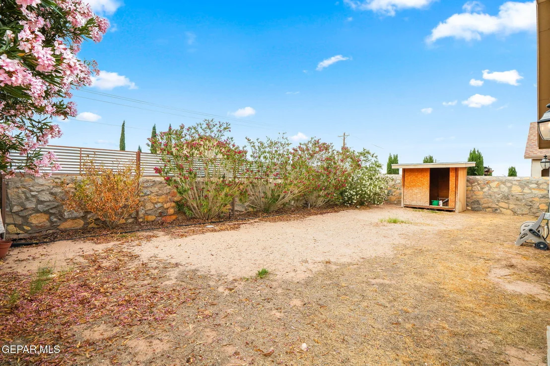 Photo of 14353 N CAVE Drive