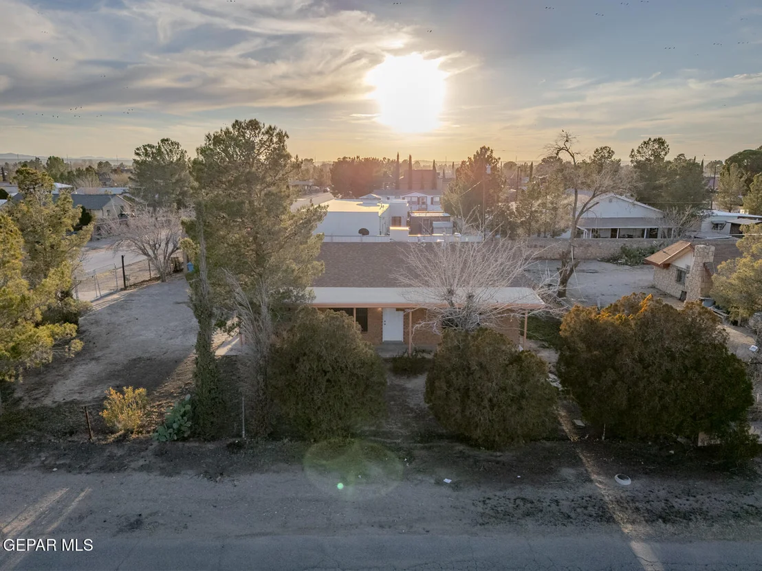 Photo of 11640 Peters Road