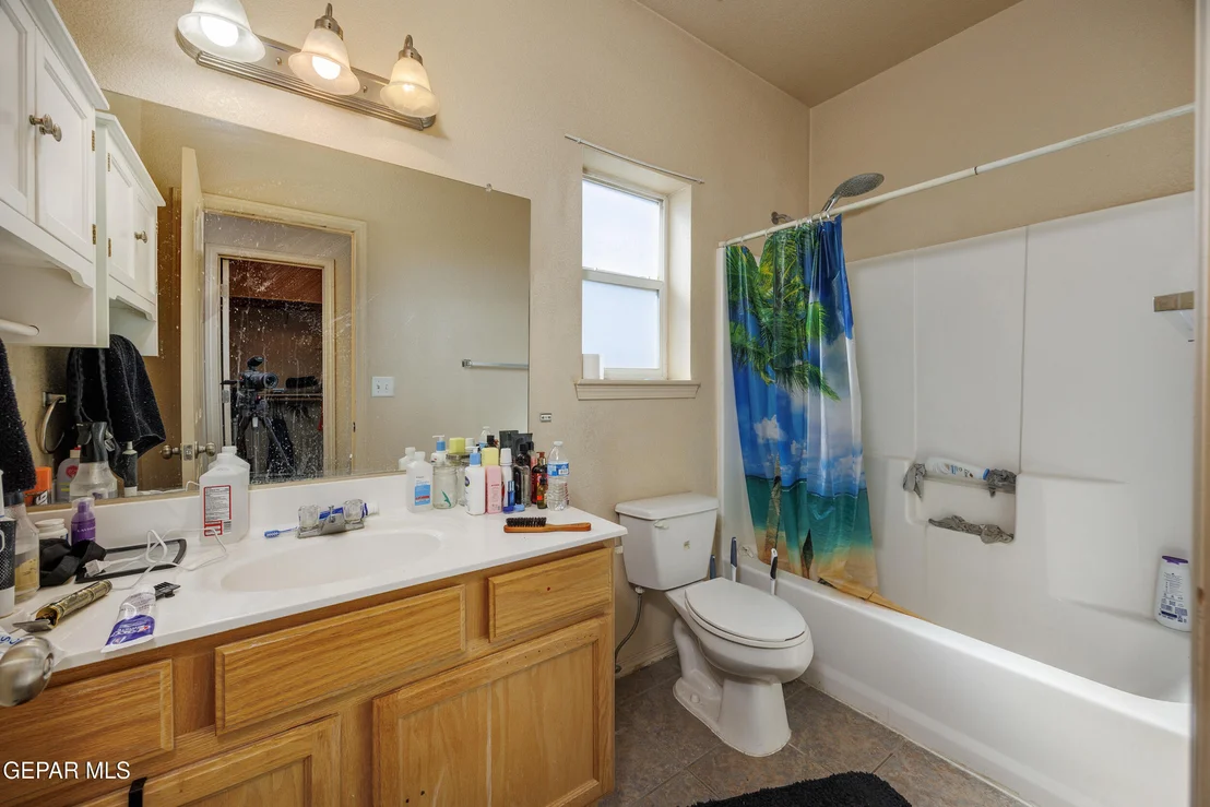 Photo of 10501 Silvercloud Drive