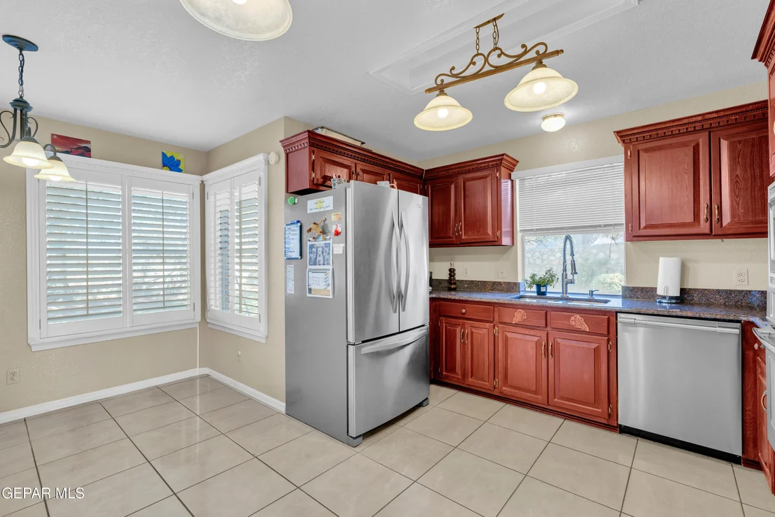 Photo of 1107 SUN RIDGE Drive