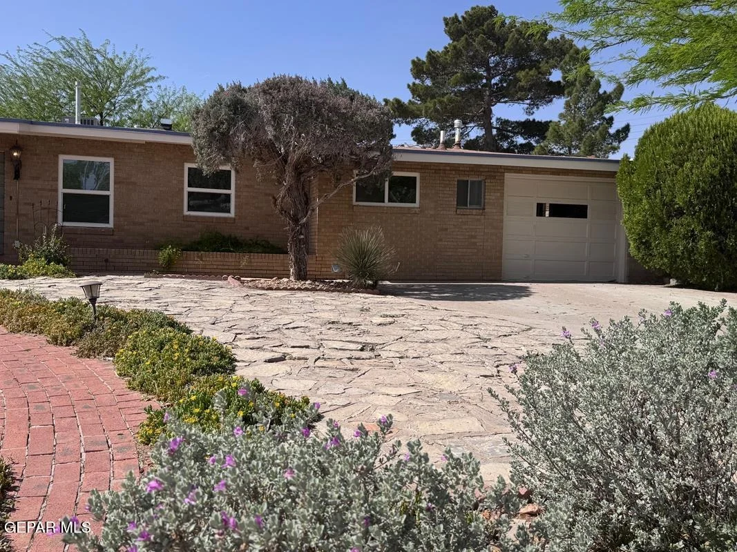 Photo of 837 TURNEY Drive