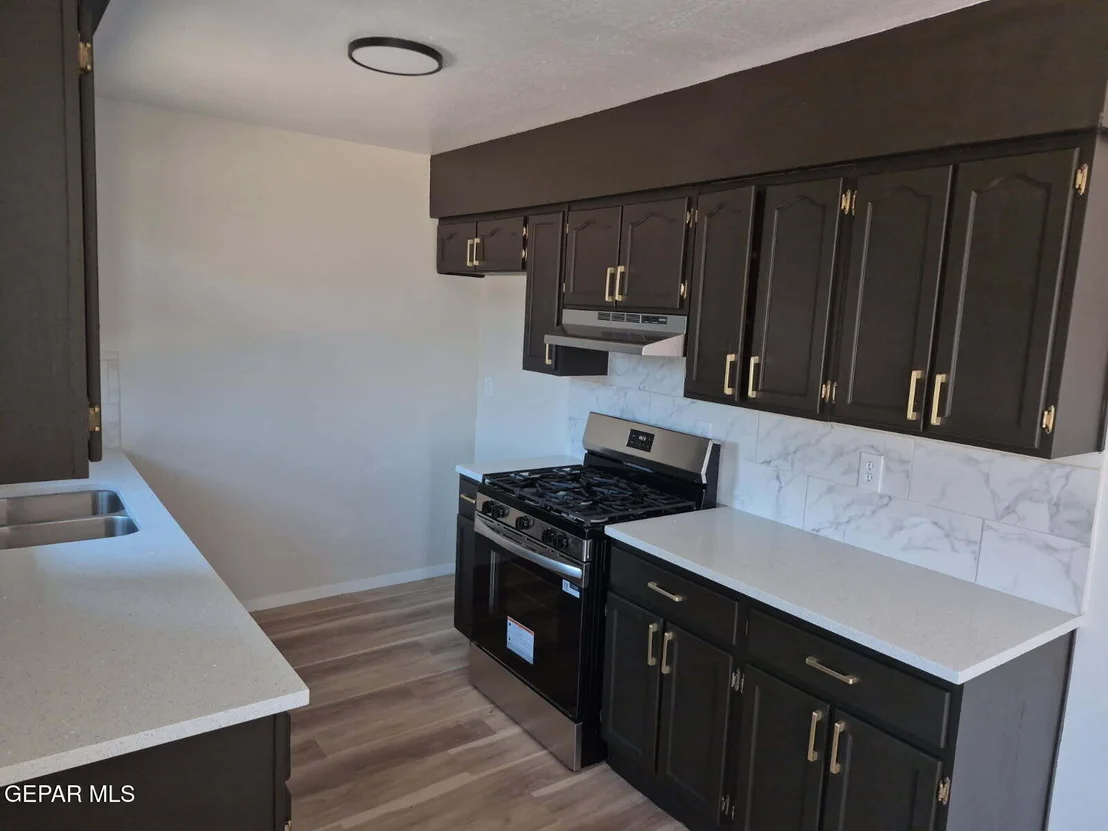 Photo of 2820 BEACHCOMBER Drive