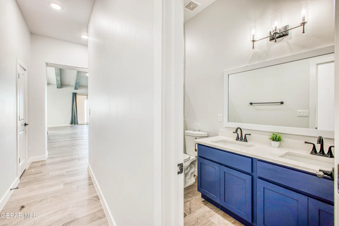 Photo of 309 Blue Valley