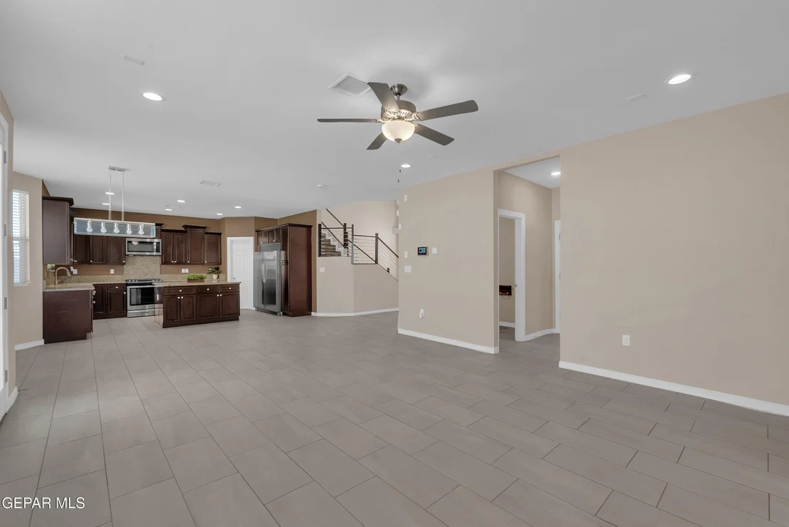 Photo of 468 EMERALD BLUFF Drive