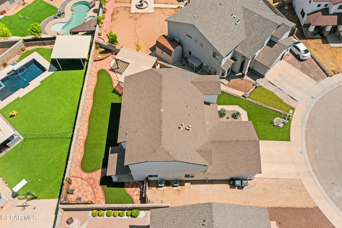 Photo of 14425 APPLE POINT Court