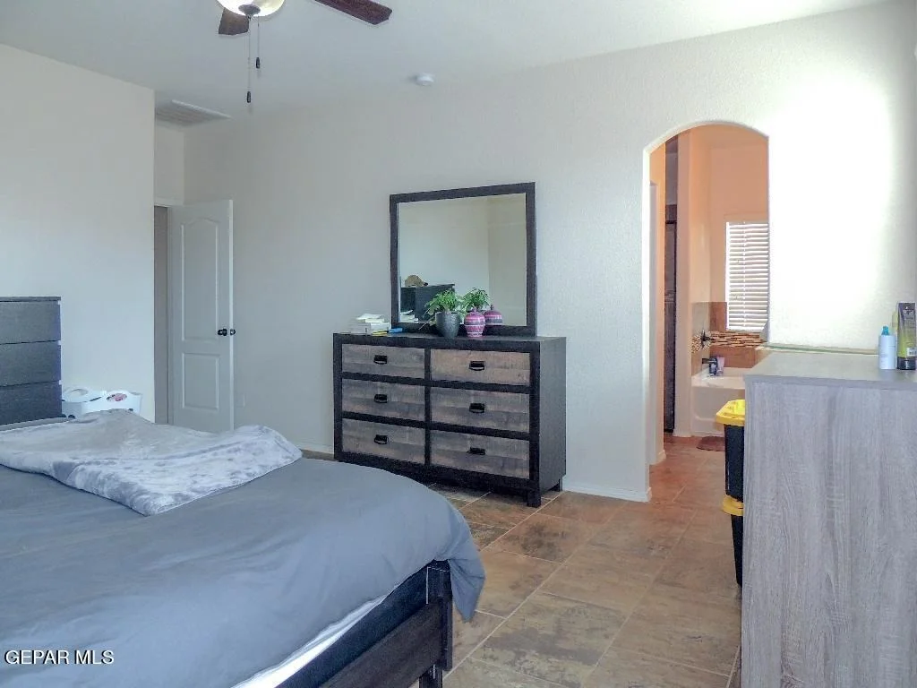 Photo of 14968 Boer Trail Avenue